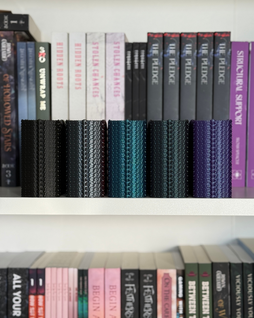 TRR Dragon Scale Bookmark Holder - Bookshelf and Desk Accessory