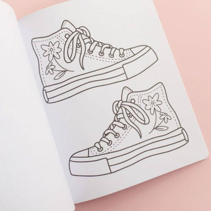 Pippi Post - Bows & Blooms Coloring Book