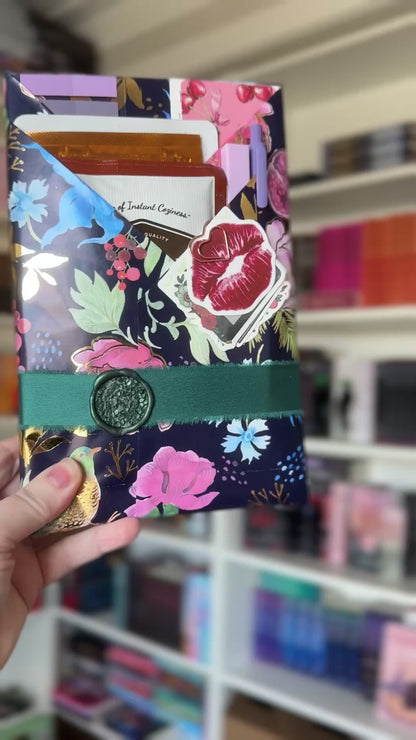 Blind Date with a Romance Book - Deluxe